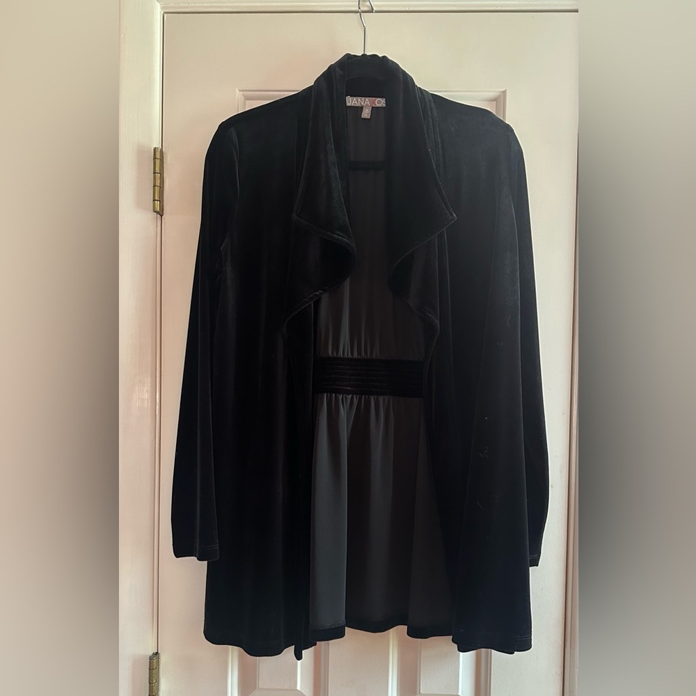 NWOT Elegant Jana Kos Black Velvet Jacket